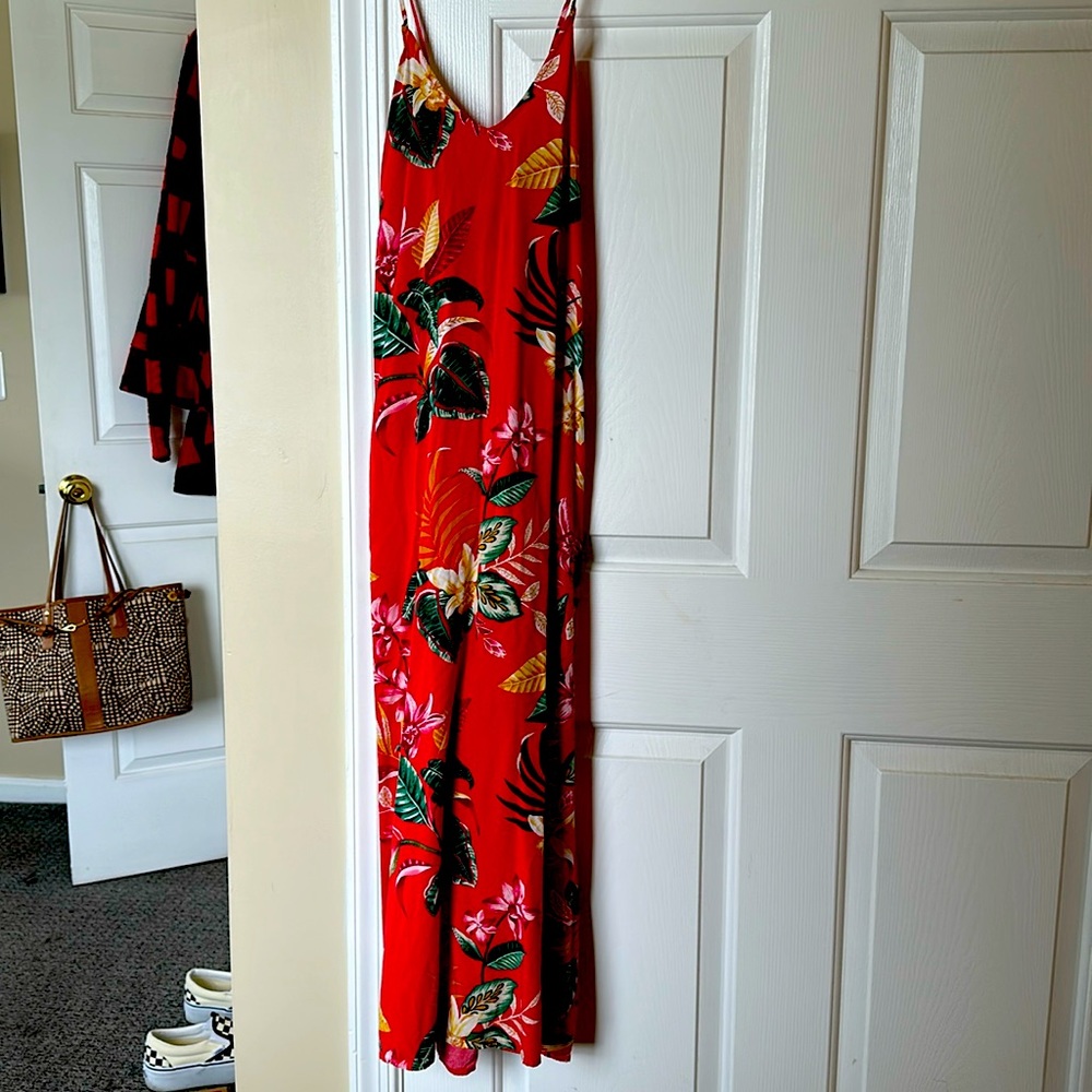 Summer Hawaiian floral dress